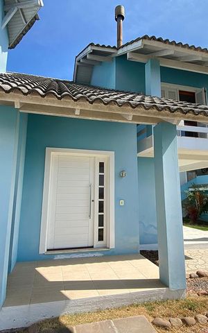 Casa à venda com 450m², 4 quartos e 3 vagasFachada
