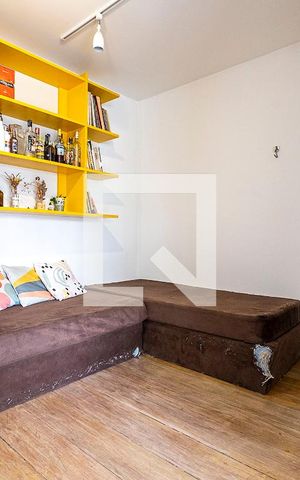 Apartamento à venda com 150m², 3 quartos e 2 vagas Apartamento à venda com 150m², 3 quartos e 2 vagasSala