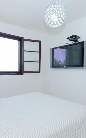 Casa à venda com 297m², 3 quartos e 8 vagas Casa à venda com 297m², 3 quartos e 8 vagasSuíte 2