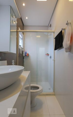 Casa à venda com 116m², 3 quartos e 2 vagas Casa à venda com 116m², 3 quartos e 2 vagasBanheiro da Suíte 1