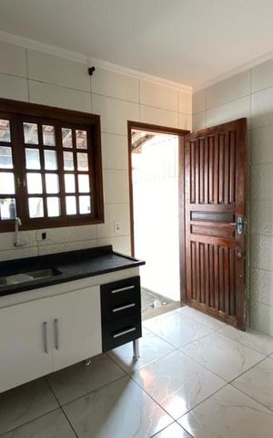 Casa para alugar com 67m², 2 quartos e 2 vagas Casa para alugar com 67m², 2 quartos e 2 vagasCozinha