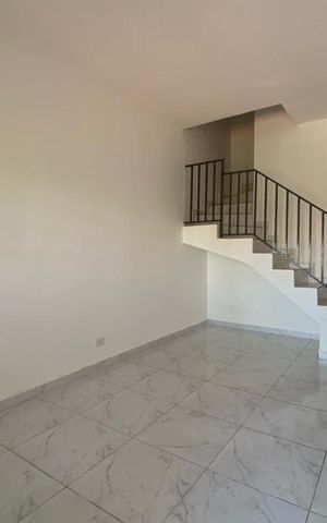 Casa para alugar com 67m², 2 quartos e 2 vagas Casa para alugar com 67m², 2 quartos e 2 vagasSala