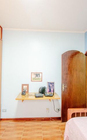 Casa à venda com 200m², 3 quartos e 2 vagasQuarto 2