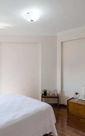 Apartamento à venda com 332m², 3 quartos e 3 vagas Apartamento à venda com 332m², 3 quartos e 3 vagasQuarto da suíte