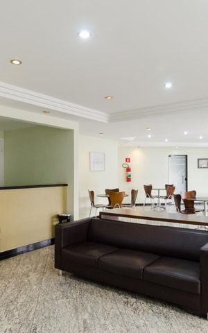 Apartamento à venda com 332m², 3 quartos e 3 vagas Apartamento à venda com 332m², 3 quartos e 3 vagasÁrea comum