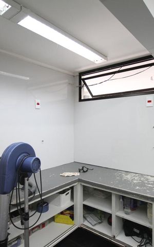 Casa à venda com 250m², 3 quartos e 2 vagasÁrea de Serviço