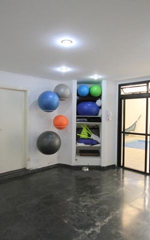 Casa à venda com 250m², 3 quartos e 2 vagasSalão