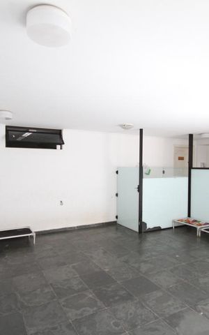 Casa à venda com 250m², 3 quartos e 2 vagasGaragem