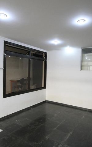 Casa à venda com 250m², 3 quartos e 2 vagasSalão
