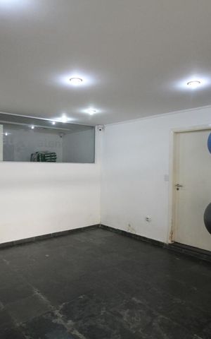 Casa à venda com 250m², 3 quartos e 2 vagasSalão