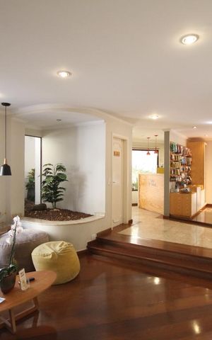 Casa à venda com 250m², 3 quartos e 2 vagasSala