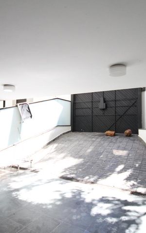 Casa à venda com 250m², 3 quartos e 2 vagasGaragem