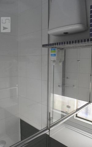 Casa à venda com 252m², 4 quartos e 5 vagasBanheiro da Suíte 2