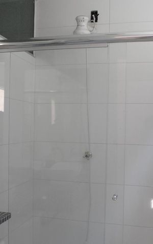 Casa à venda com 252m², 4 quartos e 5 vagasBanheiro da Suíte 2