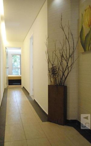Casa à venda com 252m², 4 quartos e 5 vagasCorredor