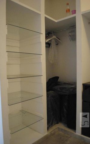 Casa à venda com 252m², 4 quartos e 5 vagasCloset do quarto