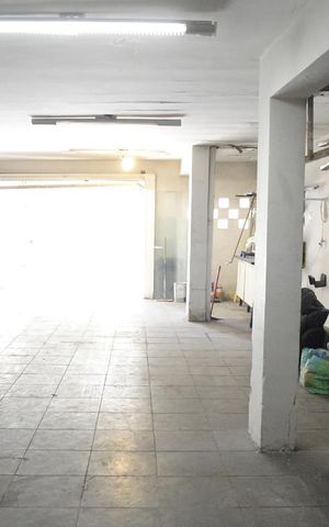 Casa à venda com 252m², 4 quartos e 5 vagasGaragem