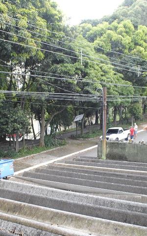 Casa à venda com 252m², 4 quartos e 5 vagasVista