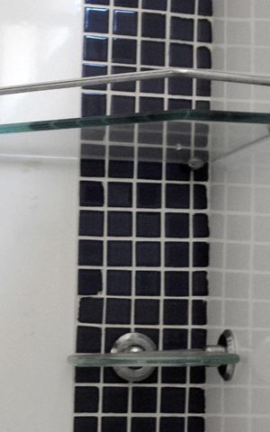 Casa à venda com 252m², 4 quartos e 5 vagasDetalhe banheiro