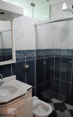 Casa à venda com 252m², 4 quartos e 5 vagasBanheiro da Suíte 3