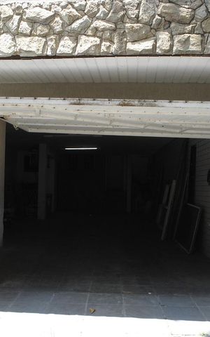 Casa à venda com 252m², 4 quartos e 5 vagasGaragem