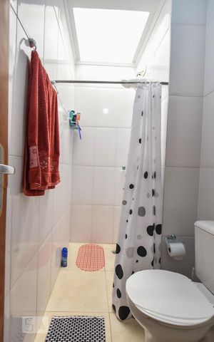 Casa à venda com 140m², 3 quartos e 2 vagasBanheiro Suíte 01