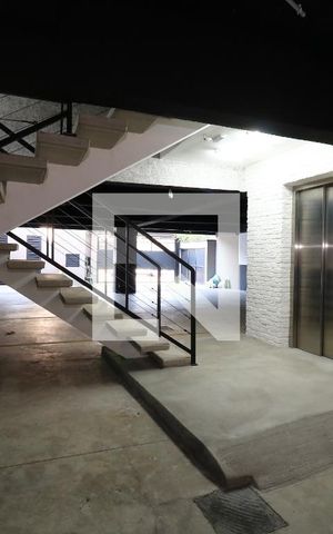 Apartamento à venda com 76m², 2 quartos e 1 vagaÁrea comum