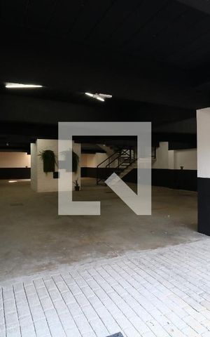 Apartamento à venda com 76m², 2 quartos e 1 vagaÁrea comum