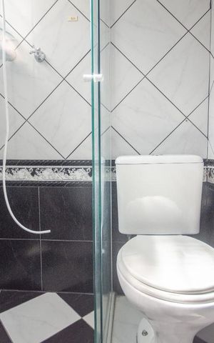 Casa à venda com 128m², 3 quartos e 1 vagaBanheiro