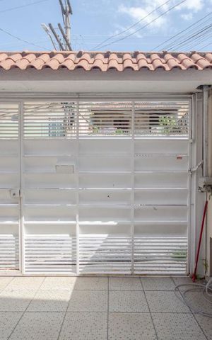 Casa à venda com 128m², 3 quartos e 1 vagaGaragem