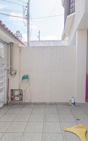 Casa à venda com 128m², 3 quartos e 1 vagaGaragem