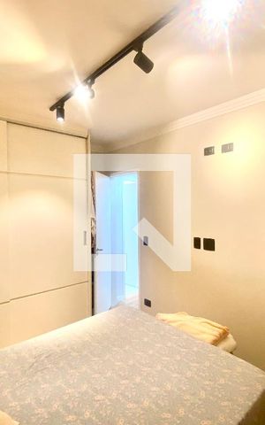 Apartamento à venda com 43m², 2 quartos e 1 vaga Apartamento à venda com 43m², 2 quartos e 1 vagaQuarto 1