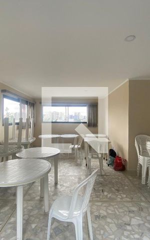 Apartamento à venda com 43m², 2 quartos e 1 vaga Apartamento à venda com 43m², 2 quartos e 1 vagaÁrea comum