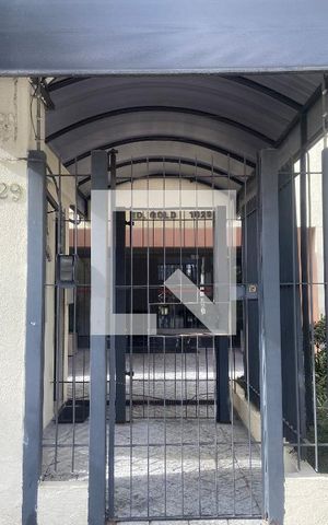 Apartamento à venda com 43m², 2 quartos e 1 vaga Apartamento à venda com 43m², 2 quartos e 1 vagaFachada