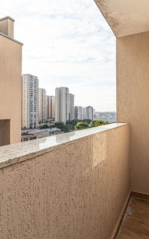 Apartamento à venda com 90m², 2 quartos e 1 vaga Apartamento à venda com 90m², 2 quartos e 1 vagaVaranda