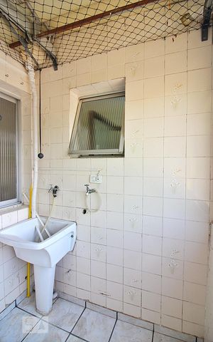 Apartamento à venda com 65m², 2 quartos e 1 vagaÁrea de Serviço