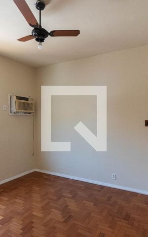 Apartamento à venda com 75m², 2 quartos e sem vagaQuarto 2