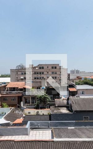 Apartamento à venda com 75m², 2 quartos e sem vagaVista