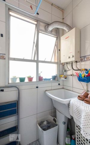 Apartamento à venda com 49m², 2 quartos e 1 vaga Apartamento à venda com 49m², 2 quartos e 1 vagaÁrea de Serviço