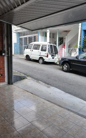 Casa à venda com 160m², 3 quartos e 1 vagaQuintal - 01 vaga