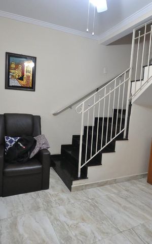 Casa à venda com 160m², 3 quartos e 1 vagaSala