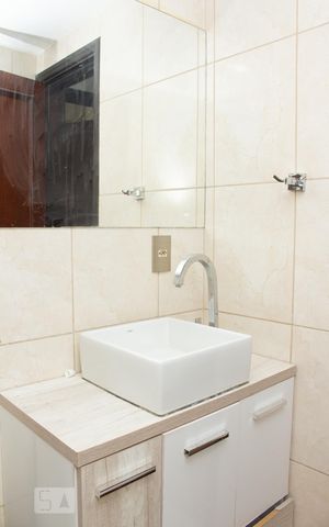 Apartamento à venda com 140m², 3 quartos e 1 vaga Apartamento à venda com 140m², 3 quartos e 1 vagaBanheiro 1