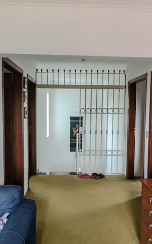 Casa à venda com 380m², 3 quartos e 5 vagas Casa à venda com 380m², 3 quartos e 5 vagasSala tv