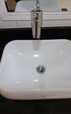 Apartamento para alugar com 44m², 2 quartos e 1 vagaBanheiro- pia