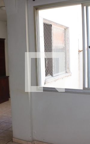 Apartamento à venda com 76m², 3 quartos e 1 vagaSala