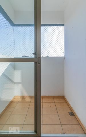 Apartamento à venda com 65m², 2 quartos e 1 vagaVaranda