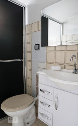 Casa para alugar com 55m², 1 quarto e sem vagaBanheiro