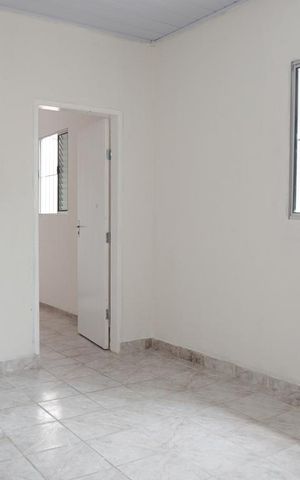 Casa para alugar com 55m², 1 quarto e sem vagaSala