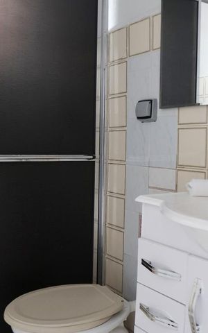 Casa para alugar com 55m², 1 quarto e sem vagaBanheiro