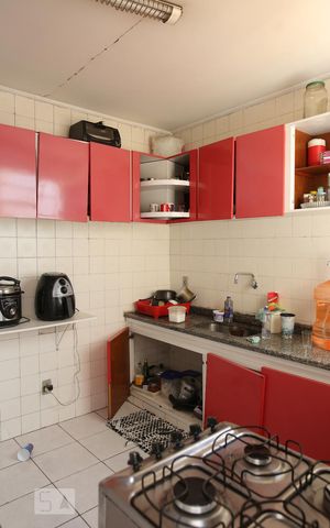 Apartamento à venda com 147m², 4 quartos e sem vaga Apartamento à venda com 147m², 4 quartos e sem vagaBanheiro 1